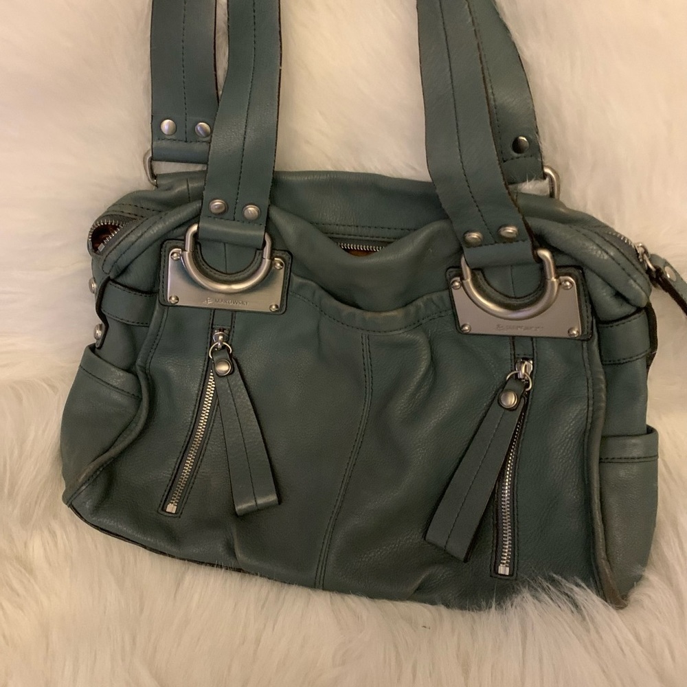 B. Makowski Beautiful purse with Dust bag!